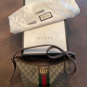 Gucci Ophidia GG small shoulder bag